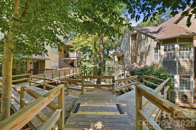 Photo - 6000 Gray Gate Ln