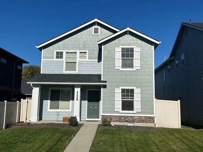 Photo - Beautiful 2 story home in North Meridian available soon! $500 move-in credit!