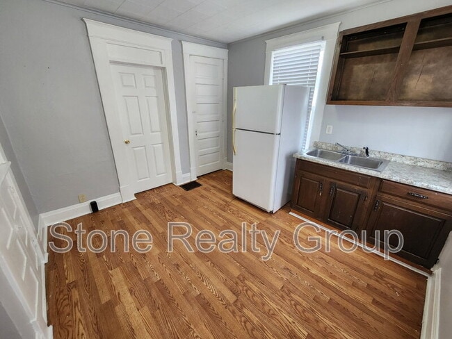 Photo - 1022 3rd Ave