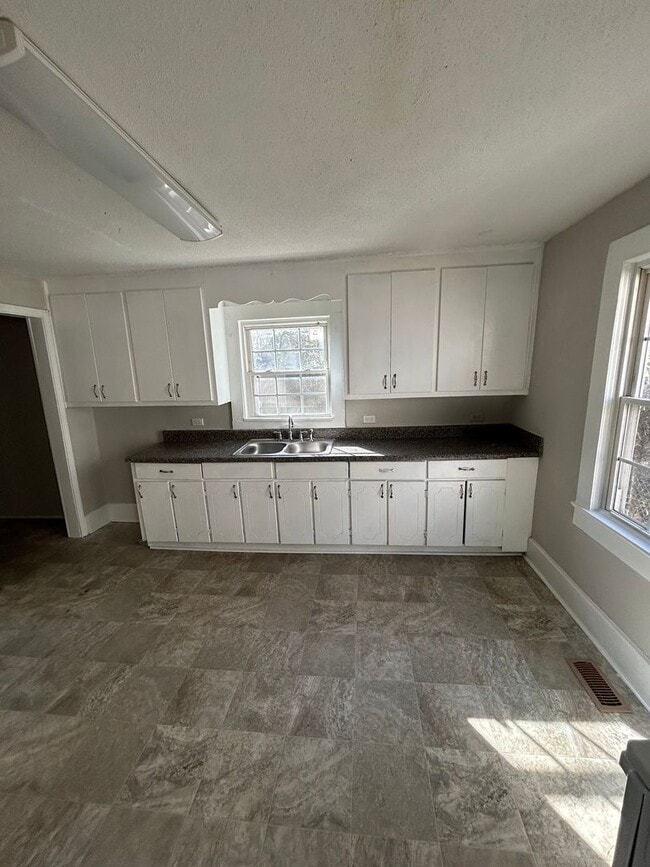 Photo - 22 Carter St