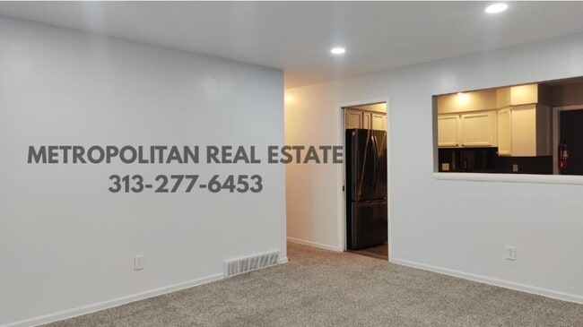 Photo - 6973 Chirrewa St