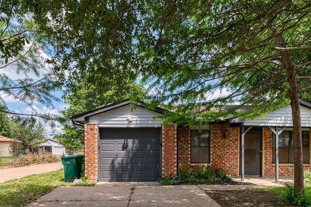 Photo - 447 Vincent St
