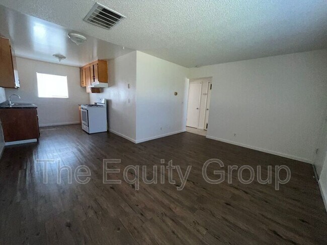 Photo - 2016 North Ave Unidad #C