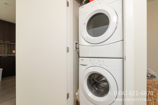 Photo - 2975 Atlantic Ave