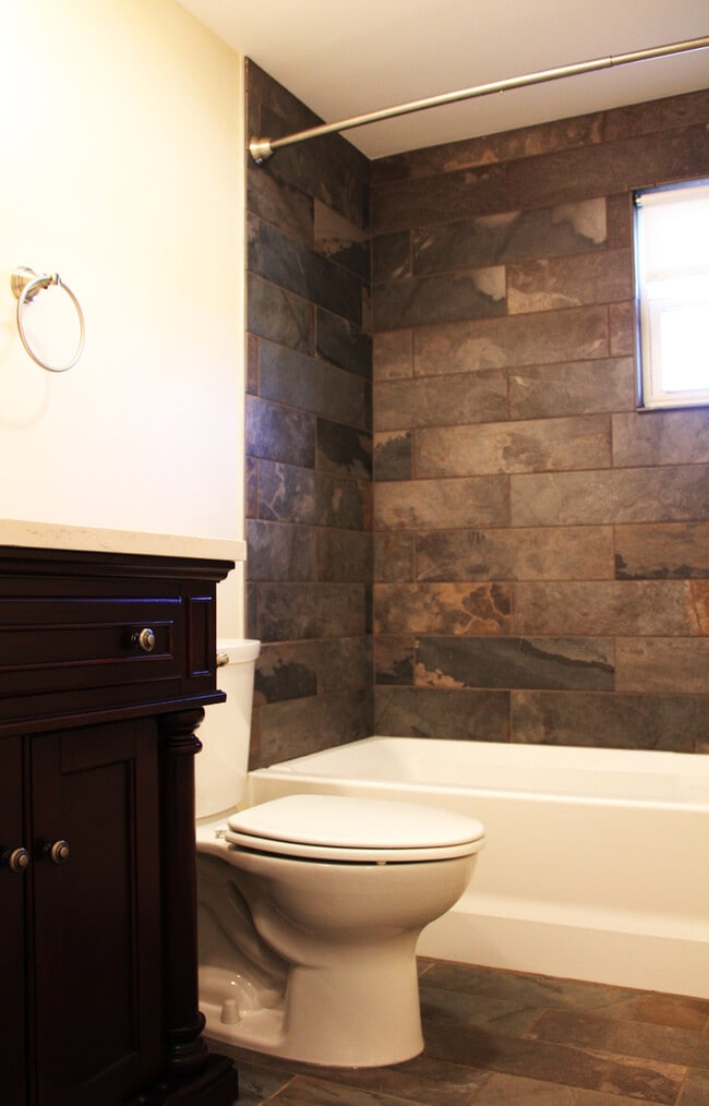 Photo - 152 North St Unidad APT C