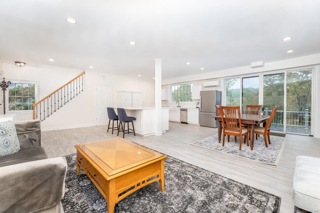 Photo - 235 White Deer Rocks Rd