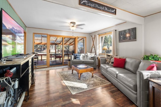 Photo - 191 Stoner Creek Rd House