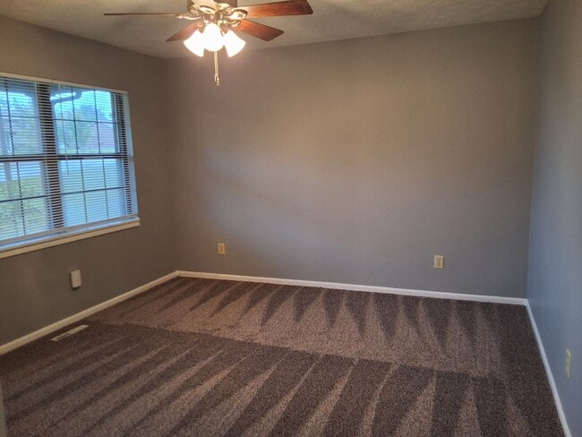 Photo - Cozy 3 Bed, 1 Bath House Minutes To Fort Knox