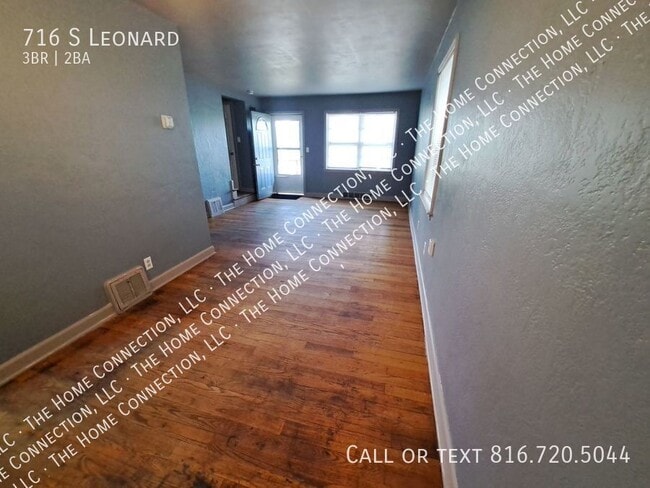 Photo - 716 S Leonard-