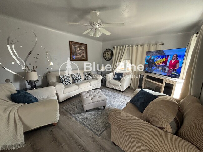 306 Lawton St Unit 2