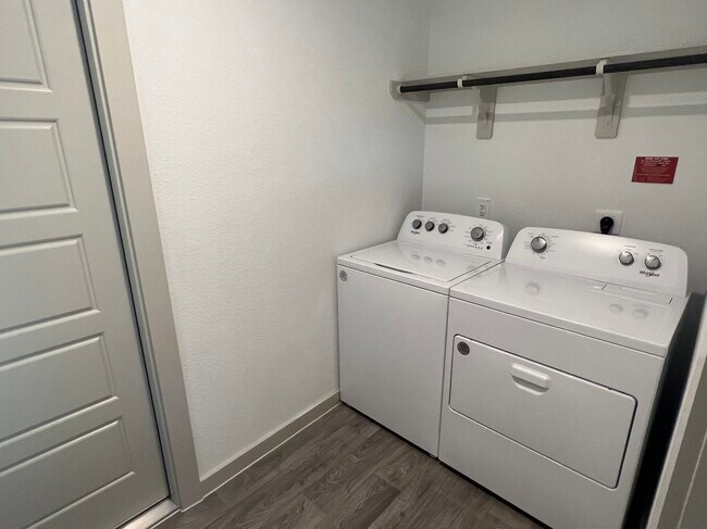 Photo - 12916 Wempe Wy