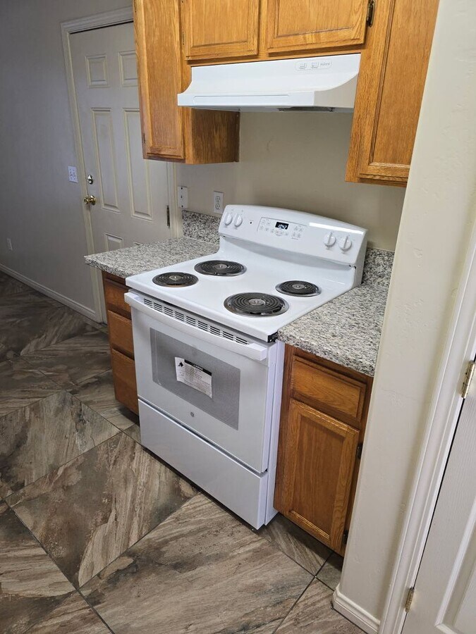 Photo - 700 Spring Meadow Ct Unit 1