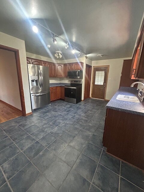 Photo - "Charming 3-Bed Retreat on Kendrick Ford Road - Cozy 814 Sq Ft in Front Royal!"