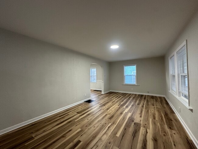 Photo - 1305 Woodward Ave