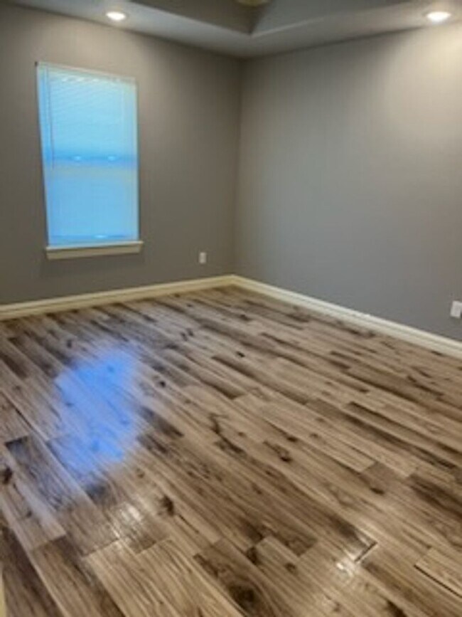 Photo - 3 bedroom Duplex