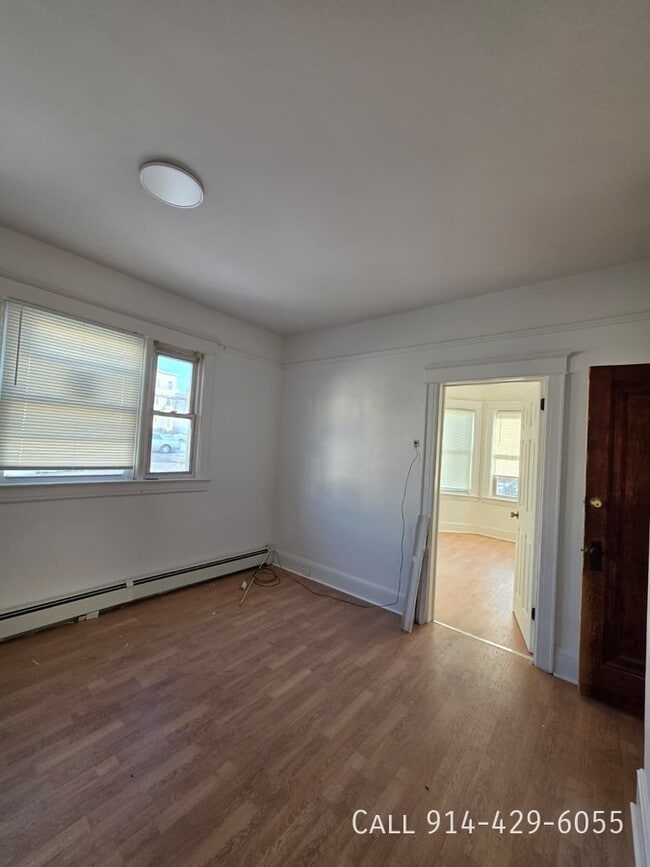 Photo - 622 Agar St Unit Apt 1