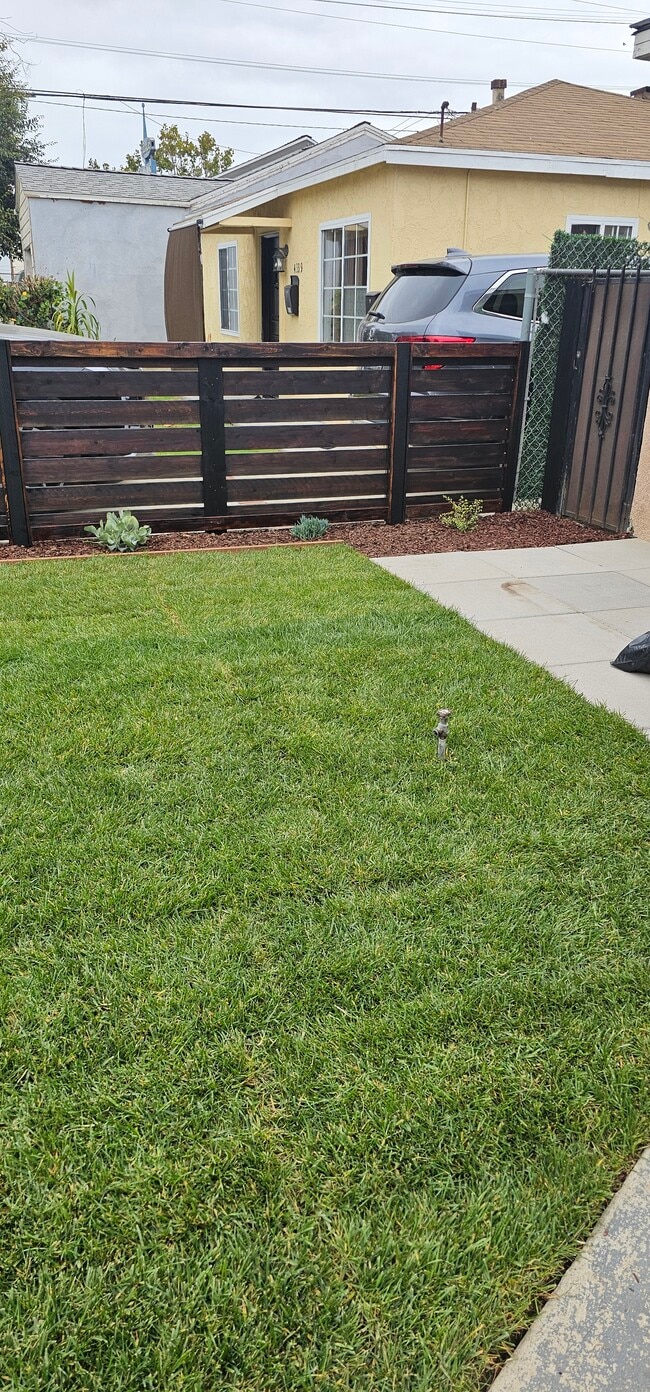 Photo - 4335 W 165th St