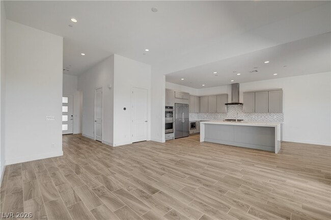 Photo - 11803 Giroma Ave