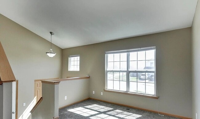 Photo - 15304 Bondesson St