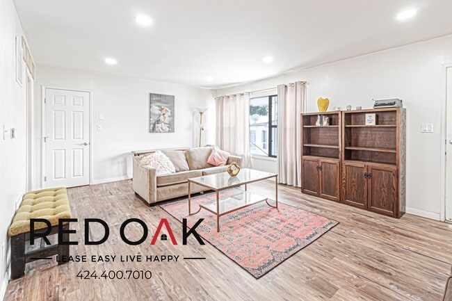 Building Photo - 4505 Santa Rosalia Dr Unit 14 Rental