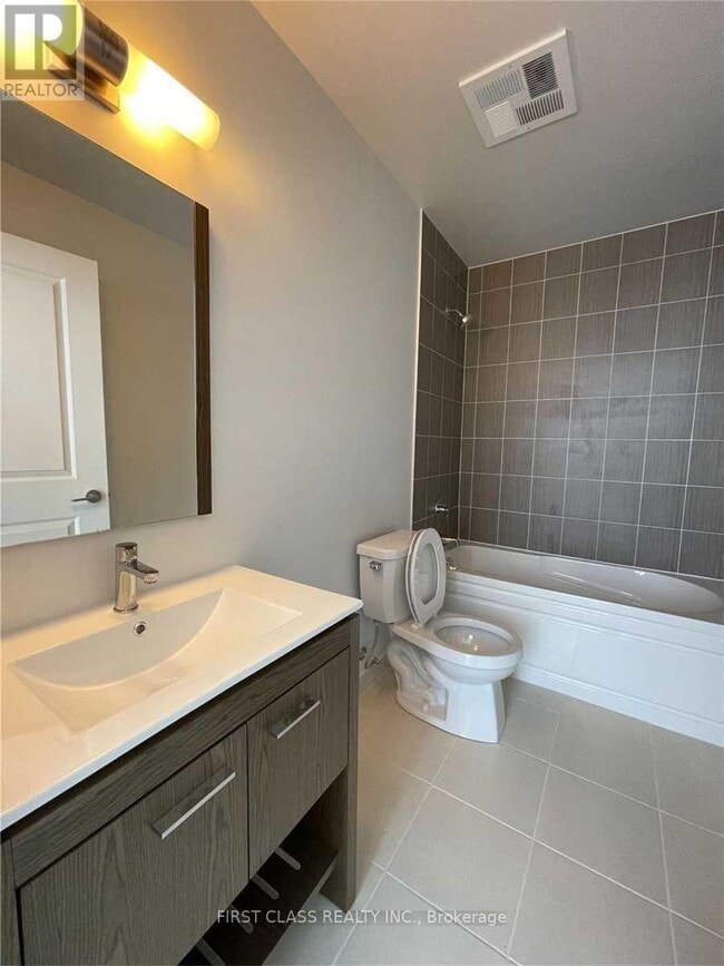 Photo - 30 Meadowglen Pl Unit 2806