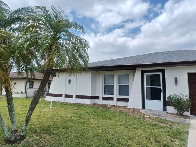 Photo - 456 SE 17th Ave House