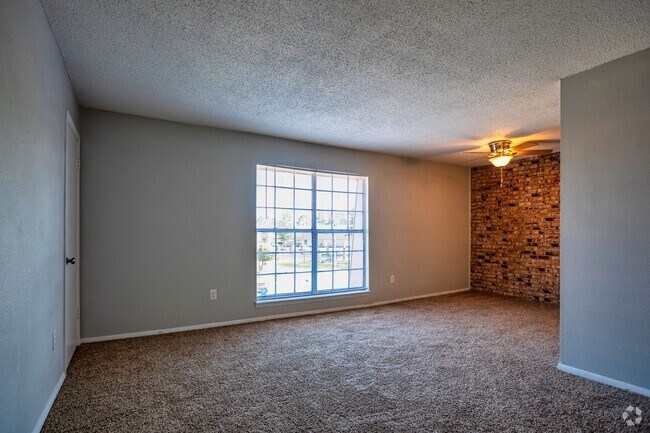1BR,1BA 625 SqFt
