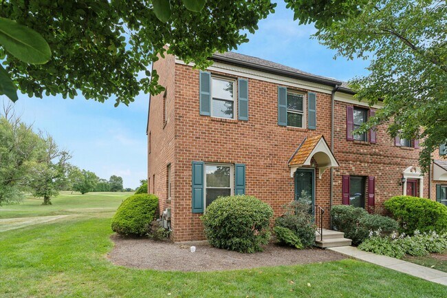 Photo - 214 Troon Ct