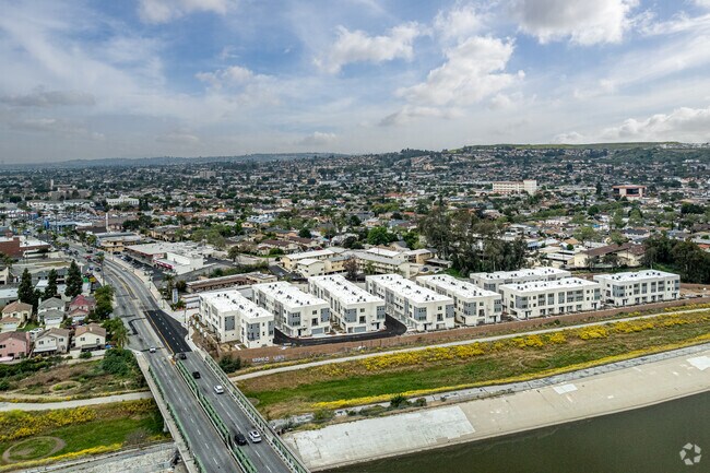 River Gate Townhomes