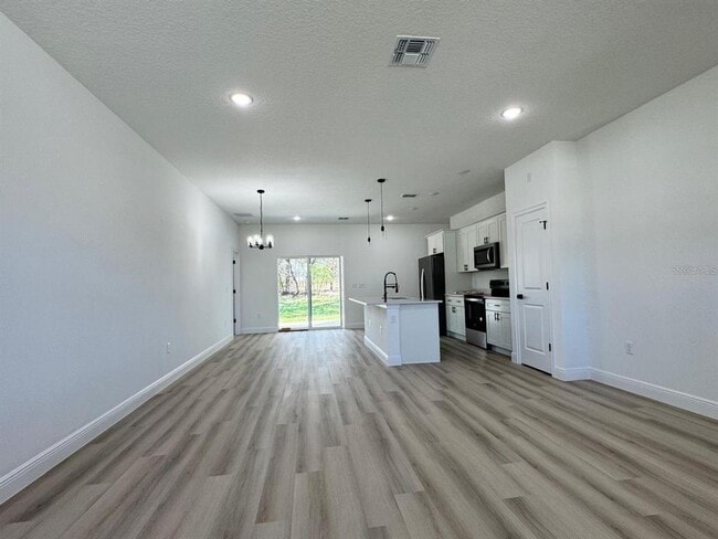 Photo - 7185 N Tallwood Dr