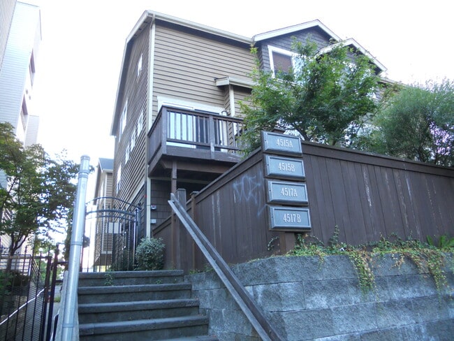 Photo - 4517 8th Ave NE