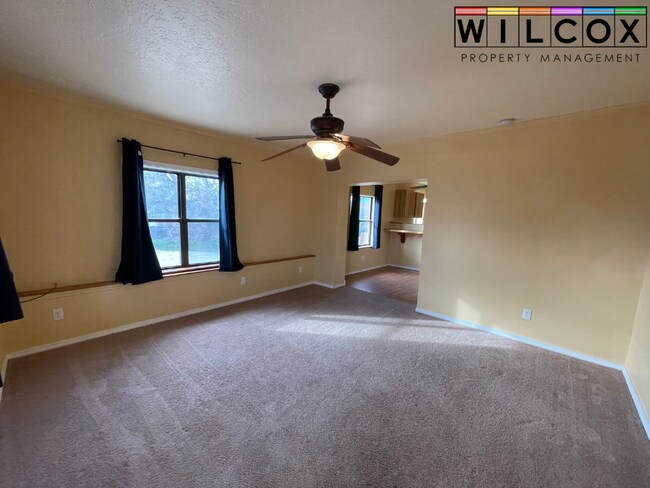 Charming 2-Bedroom Home Steps from Local Conveniences