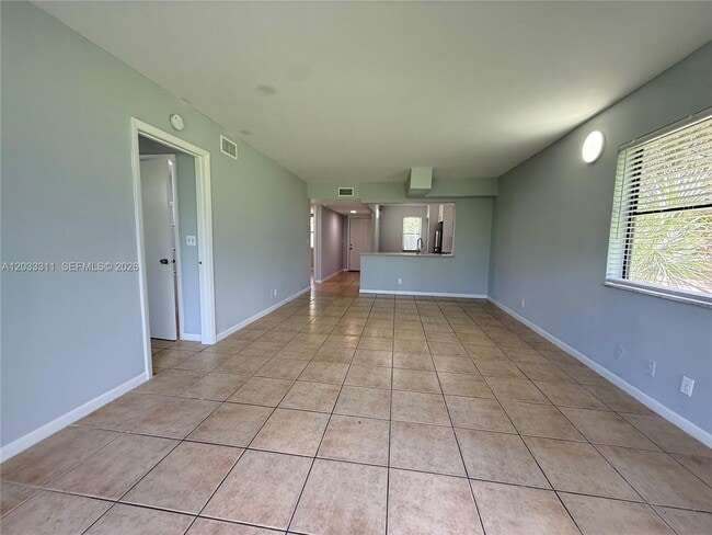 Photo - 4885 Arjaro Dr Unit 4869