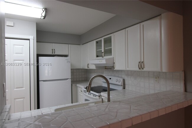 Photo - 15495 N Miami Lakeway Unit 104-4