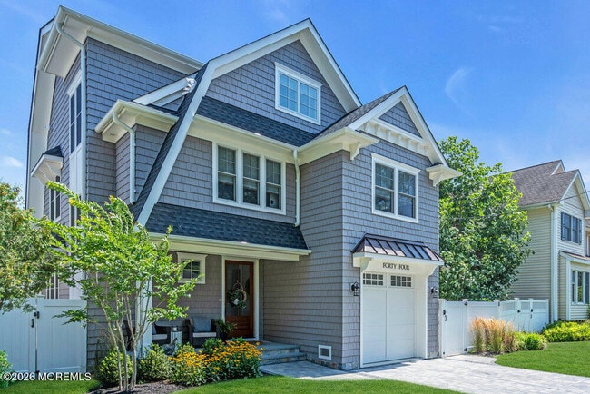 44 Cowart Ave