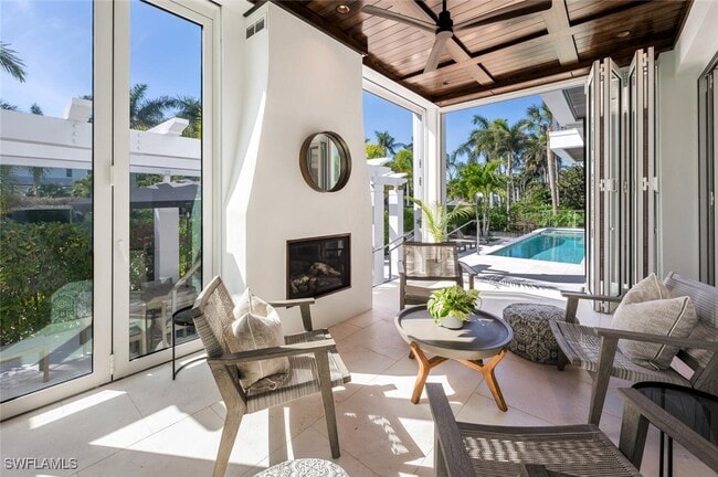 Photo - 783 11th Ave S