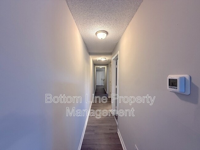 Photo - 910 N Morris St