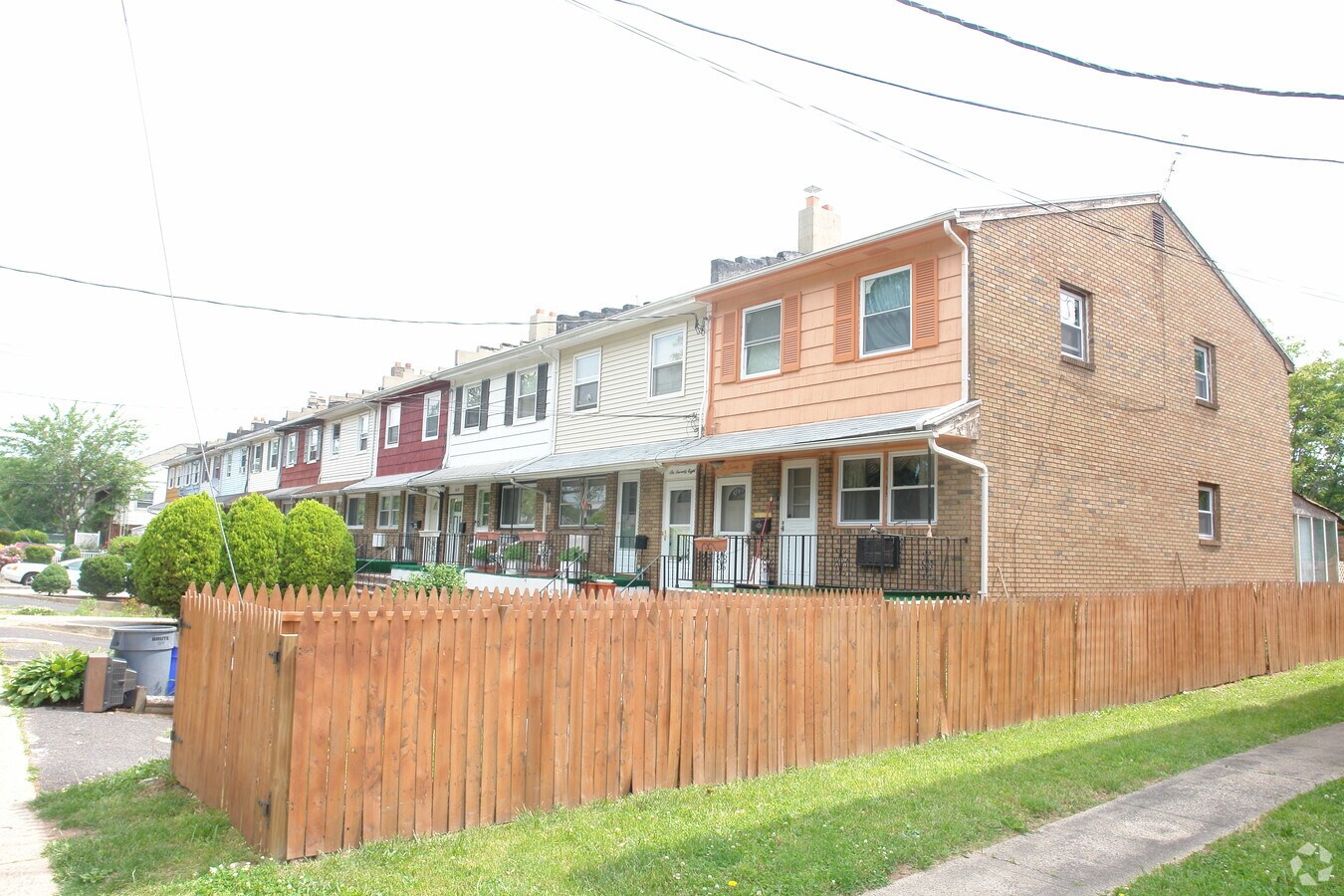 Photo - 676-696 West Side Ave Apartments