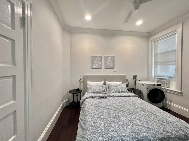 1370 Beacon St Unidad 6