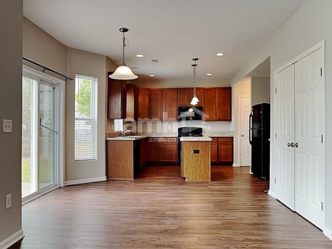 Photo - 519 Hafton Ct