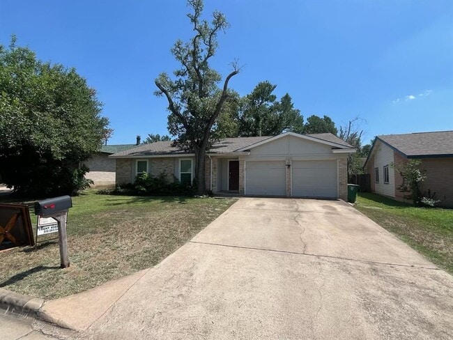Photo - 3930 Leafield Dr Casa