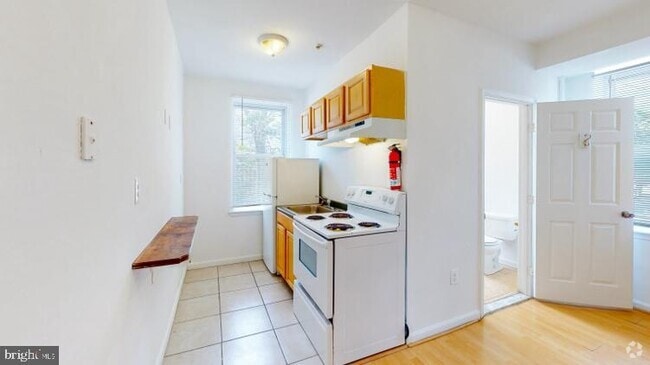 Building Photo - 307 Dolphin St Unit 1F Rental