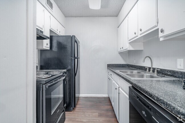 1 habitación, 1 baño - 625 pies cuadrados - Cocina - Forest Oaks