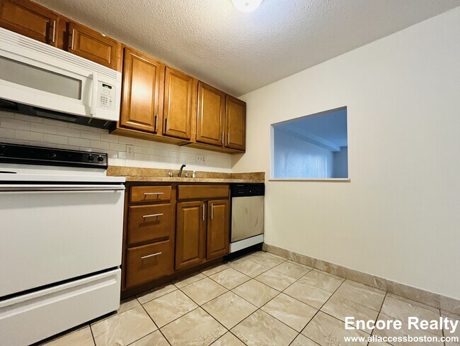 Photo - 40 Gardner St Unit #2B