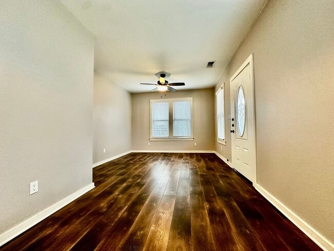 Photo - Cozy Cottage in Kerrville