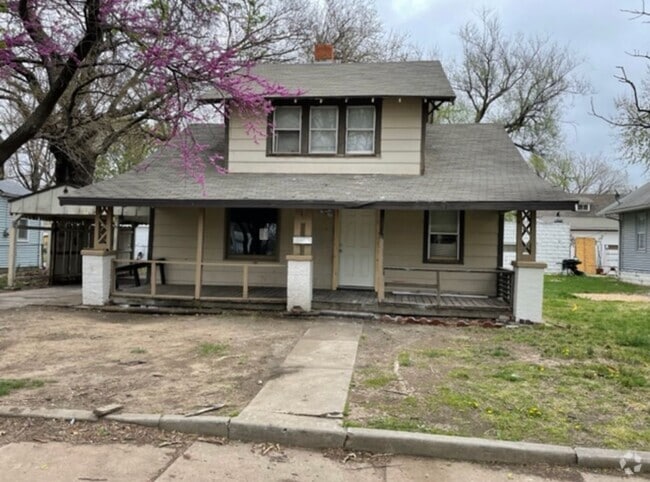 Building Photo - Spacious 3 Bedroom in South Wichita Rental