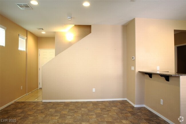 Building Photo - 7508 Luna Bella Ave Rental