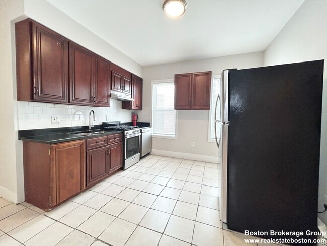 Photo - 23 Maryland St Unit #3