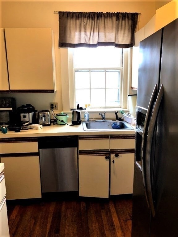 Photo - 32 Shepard St Unit 32