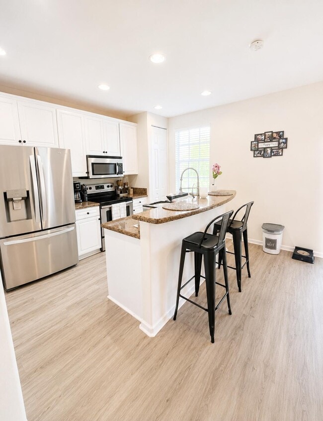 Photo - 7392 Briella Dr
